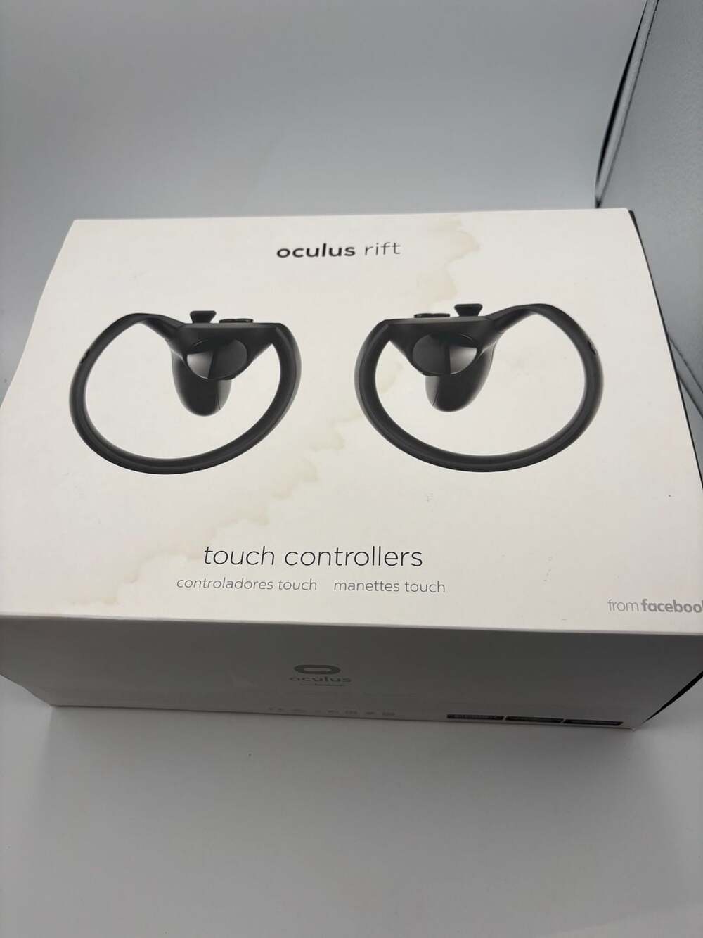 Oculus Rift CV1 Touch Controllers and Tracking Sensor Set - Picture 2 of 10